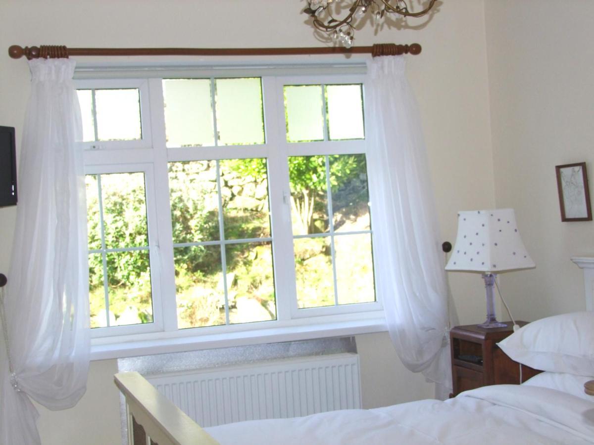 וויקלו Wonderful Setting Farmhouse Apartment מראה חיצוני תמונה